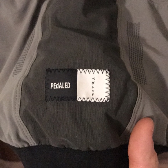 Medium Pedaled Japan Adventure Cycling Jersey - Picture 4 of 4